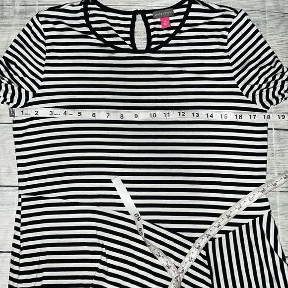 Vince Camuto Black White Stripe Asymmetrical Tunic Top 3/4 Sleeves Stretch sz M - Picture 6 of 9